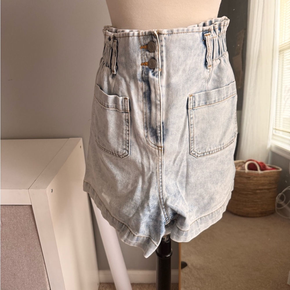 H&M High-Waisted Light Blue Denim Shorts